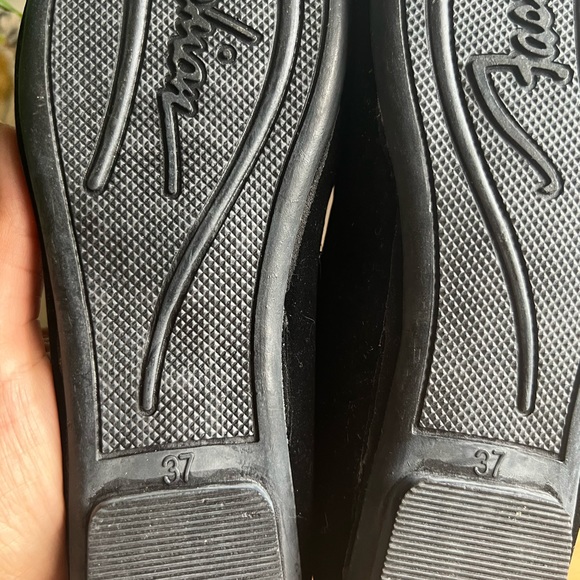 Dog flats - Picture 4 of 4